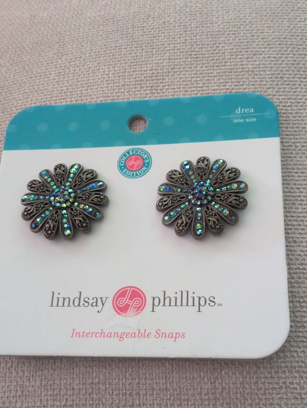 lindsay phillips iridescent teal floral snap Embellishments